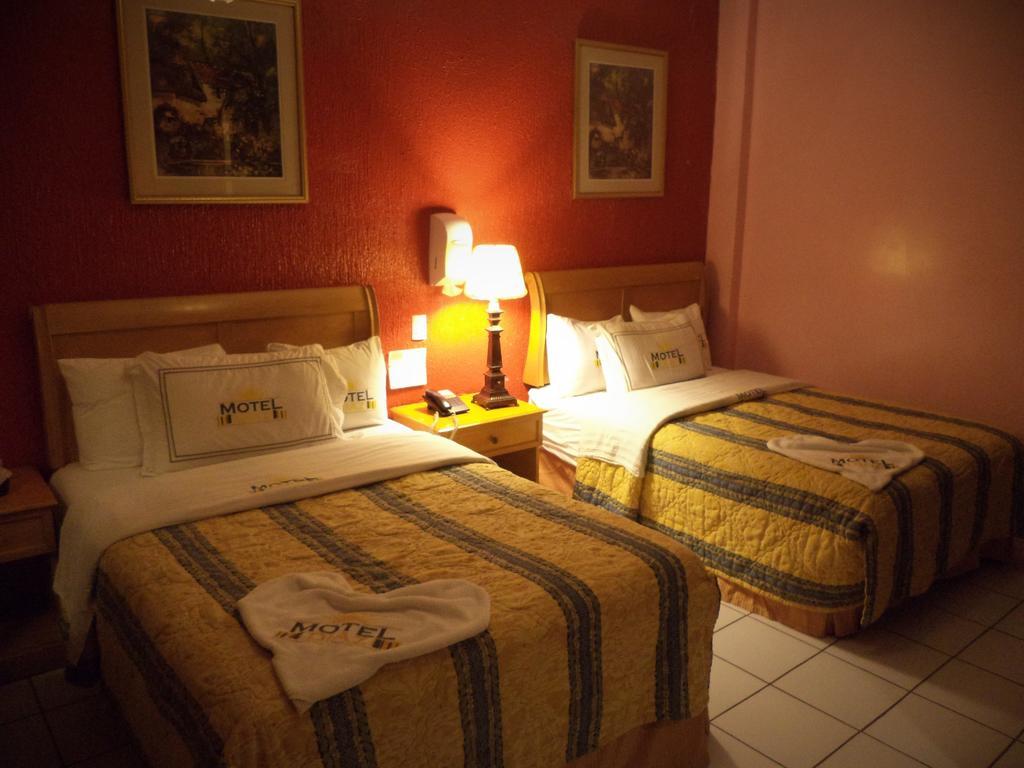 Hotel Diaz Tijuana Quarto foto